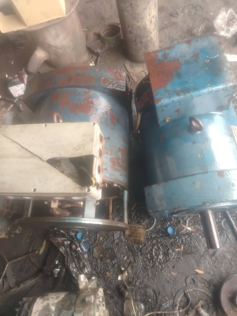 السلام عليكم راس توليد 15 كي في راس توليد 10 كي في للبيع  العنوان سامراء الصناعه القديمه ***********
