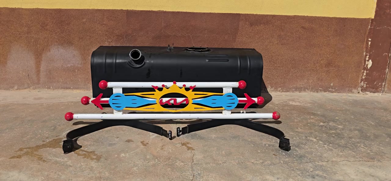 السلام عليكم  تانكي كيا حمل 60 لتر  ويا درع وقواعد جديد مابي لا شخط ولا زرف كدام العين موديله  2024 يرهم 4000 و2700 مكاني  قضاء البعاج سعر 75 وبمجال للشره اي استفسار اتصال على رقم ***********
