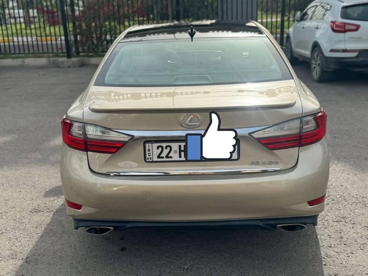 سلام عليكم لكزز es350
2018 وارد امريكي صبغ فقط بنيد وبارد بل صندوك بدون ايرباك ماشيه 85 فول مواصفات مكانه كربلاء 
السعر 185
***********
