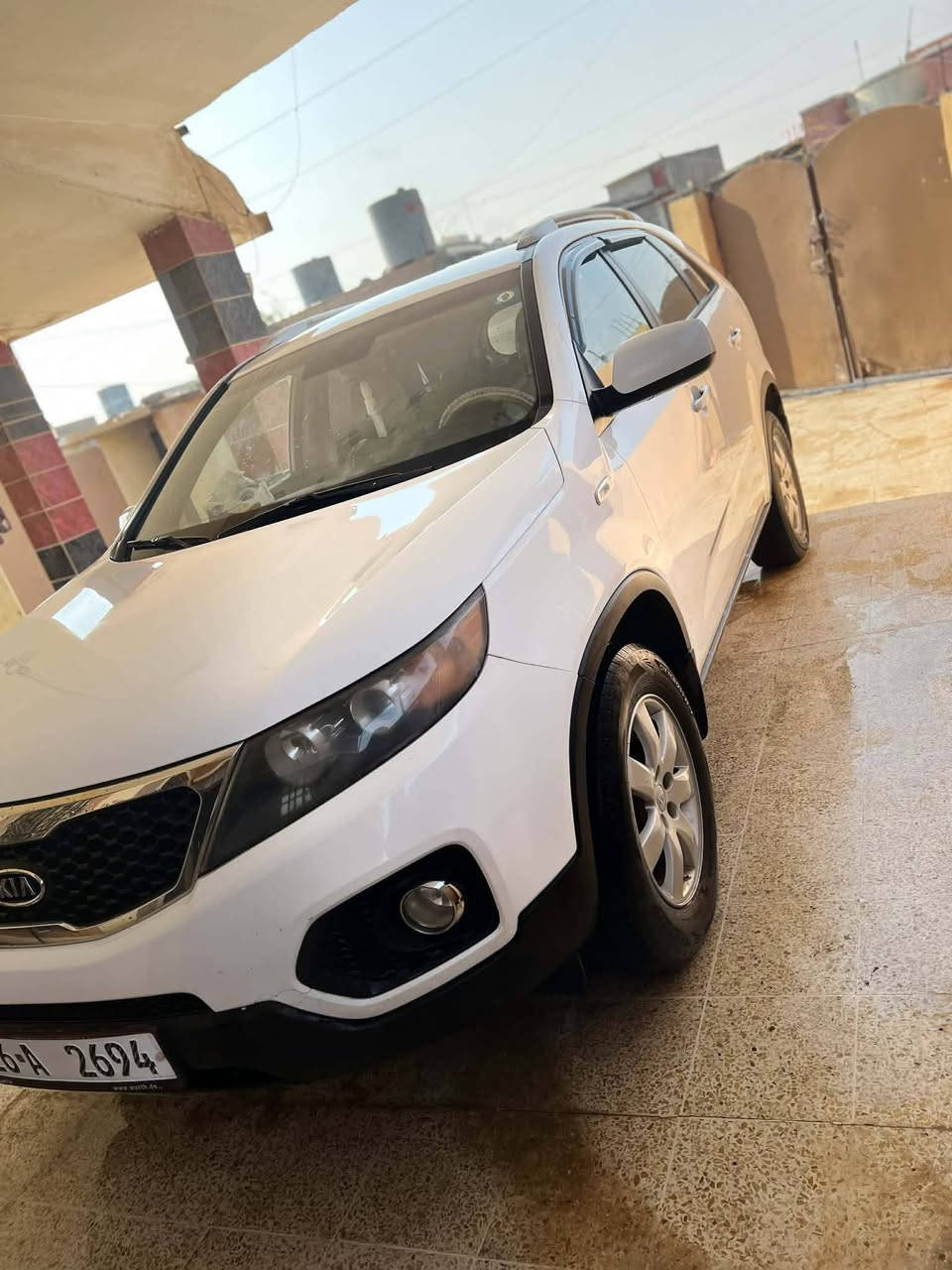 السلام عليكم اخوان سياره نوع سورنتو موديل 2012 خليجي 7 راكب كلين بدون صبغ محرك 4 دوش سنويه بأسمي السعر المطلوب 148 للأستفسار الأتصال على الرقم /*********** /مكان السياره صلاح الدين قضاء الشرقاط
