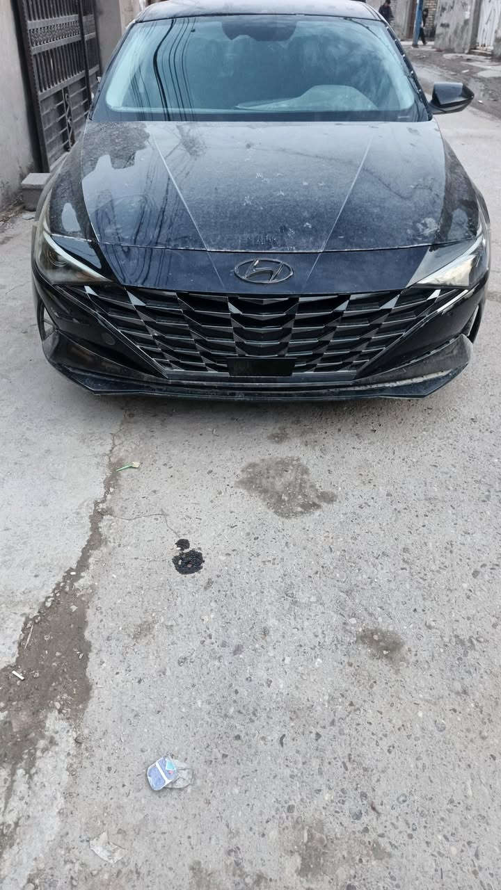 السلام عليكم الانتره 2023 حادثها صفحت السايق بنيد وجاملخ وباب وبيها ضربه بلشاصي وبيها نقوصات مثل ماموضح بلفيديو سعرها 90وبيها مجال للاستفسار ***********
