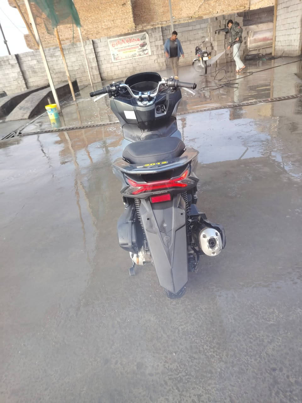 سلام عليكم بي سي إكس جيل الرابع جديده حيل مكاني بغداد الحسينيه السعر 16ونص وبيه مجال الاتصال ***********
