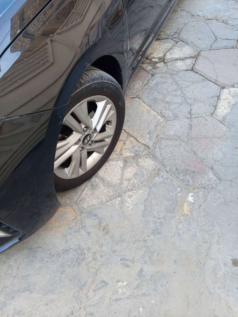 السلام عليكم 
النترا موديل 2019 رقم بغداد الجديد 
وارد امريكي حادثها دعاميه فقط ايرباك ستيرن صور الحادث موجوده 
محرك 2000 دوش كيرAT المرغوب

اللون اسود ملكي 
السياره لمتد فول مواصفات 
بصمه تشغيل 
بصمه ابواب 
فتحه
رادارات 
توقف ذاتي 
تدفئة تبريد وتدفئة كراسي
شاشه اعطال
ترحيب 
شاشه وكامره خلفيه
 حساسات 
اشاير بالمري
وبعد مواصفات هواي 

مكانها بغداد السيدية 
السعر140وبيها مجال 

الاتصال***********
بيع او مراوس بغداد, العراق
