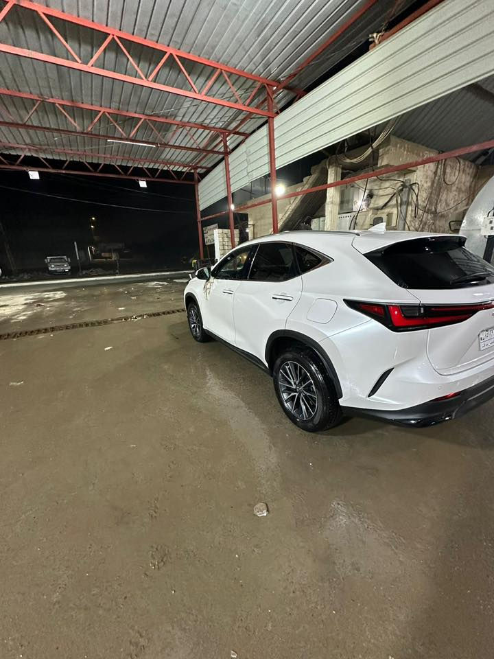 للبيع او مراوس
لكزس NX 350h موديل 2024
هايبرد اقتصادي كلش بالبنزين

مـرقـمـة بـغـداد

🔹 اللون: أبيض
🔹 المحرك: 2.5 هايبرد
🔹 الدفع: رباعي AWD
المواصفات:
 • شاشة كبيرة

 • ابل كار-اندرويد 
 • كاميرا خلفية + حساسات
 • بصمة تشغيل
 • مقاعد جلد كهرباء
 • تحكم بالمقود
 • تحذير النقطة العمياء
 • المحافظة على المسار
 • تكييف أوتوماتيك

حادثها مبدل بنيد اصلي
 وشبر تكحيل بالجاملغ
جاهزة السيارة

📞 الاتصال / واتساب: ***********
