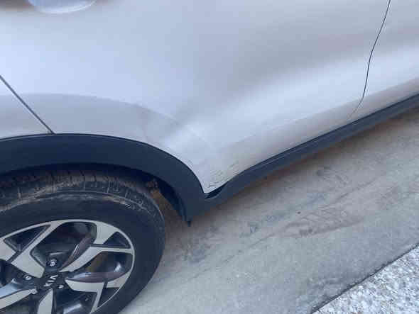 كيا سبورتج موديل ٢٠١٩ ماشيه  ٩٤ باب الخلفي صفحه السائق بي صبغ و طخات ٢ خفيفه موضح بل صور السعر ١٧٠ ورقه رقم اربيل السياره في بغداد ت***********
