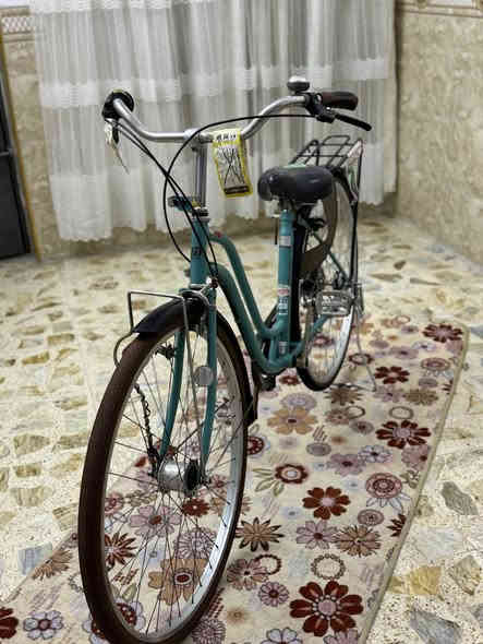 سلام عليكم بايسكل بطه للبيع لون مميز موديل 2014 كير وحساس اي نقص مابي مكان بغداد الغزاليه سعر 160 وبي مجال للطيبين بي واتساب *********** 💕
