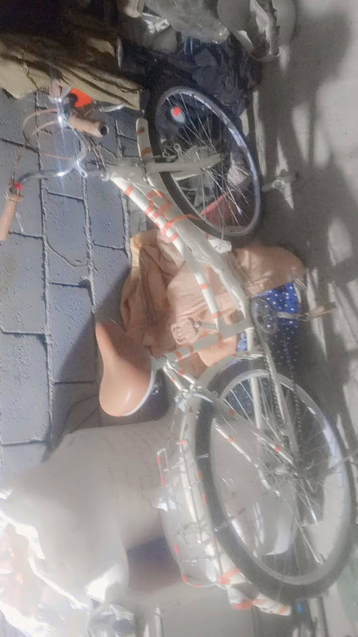 السلام عليكم بايسكل للبيع بلادي واحد على واحد مقفول763962988 وهذا رقمي عليه واتساب


**إذا كنت صاحب هذا الإعلان وتريد حذفه لأي سبب، رجاءا أرسل رسالة إلى الدعم الفني**