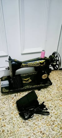 مكينه خياطه نسر شغاله تخيط جميع الاقمشة سعرها35 نضيفه حيل 07502082909)...