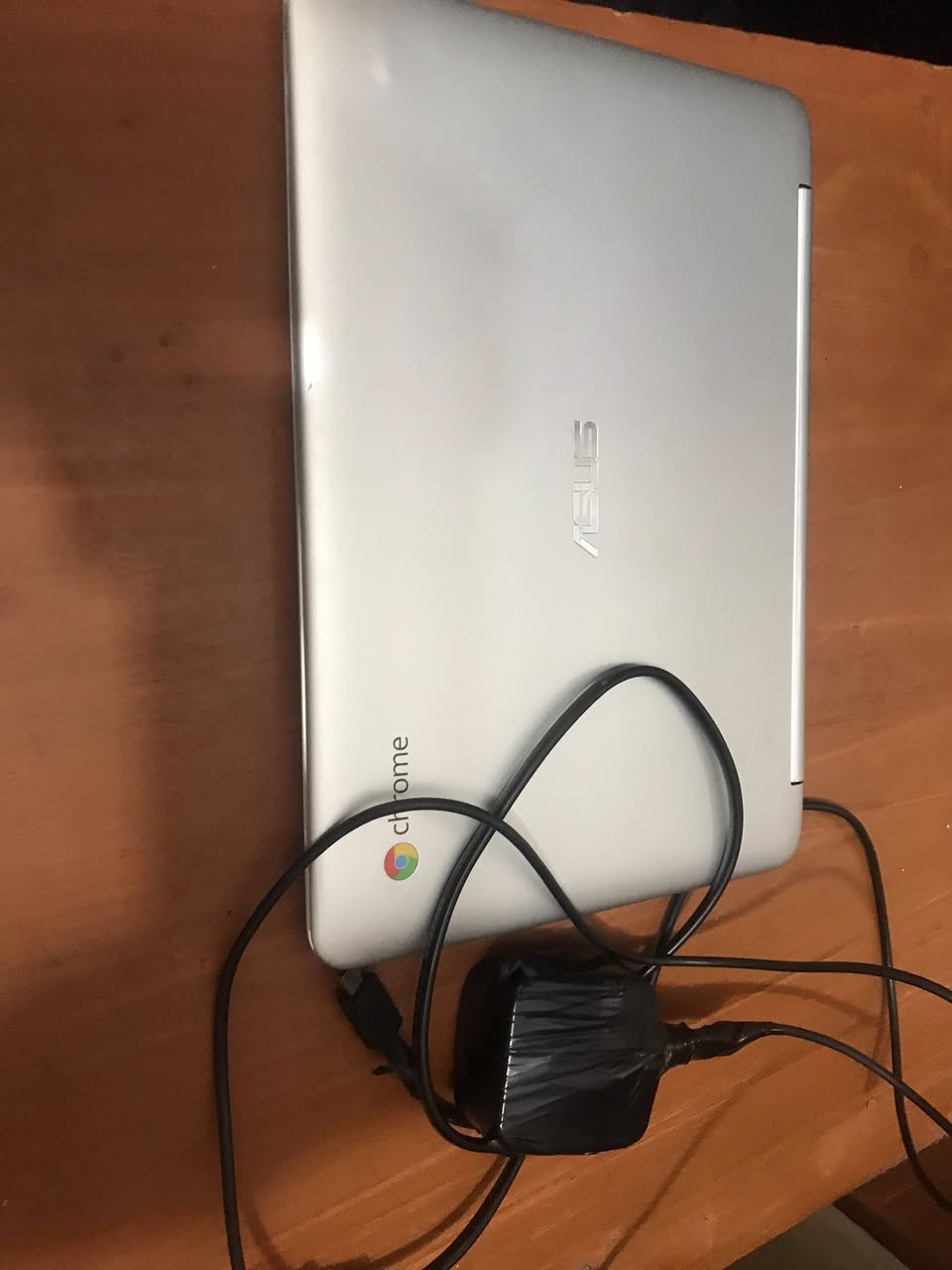 الابتوب asus  نظام اندرويد لمس قلاب ذاكرة 16 بي منفذ لرام الزياده الذاكرة  يفيد لتصفح يوتيوب والدراسة بسعر 65 الف


**إذا كنت صاحب هذا الإعلان وتريد حذفه لأي سبب، رجاءا أرسل رسالة إلى الدعم الفني**