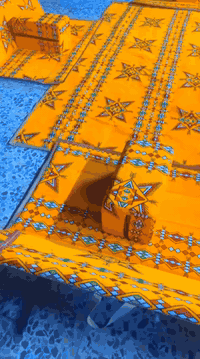 سلام عليكم جلسه لبيع كامله هيه وقراضها حته عزبه وياها غراض كامله سعر 260 بيها مجال مكاني البصره الزبير ***********
