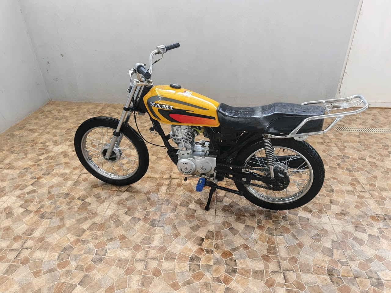 سلام عليكم شباب اربع كير للبيع كلك كلك دراجه حلوه ونضيفه ماعازه شي مكينه نضيفه مكاني نجف ابو صخير الشراي بي خير ويدلل سعرها ب٣٥٠ وبيها مجال


**إذا كنت صاحب هذا الإعلان وتريد حذفه لأي سبب، رجاءا أرسل رسالة إلى الدعم الفني**