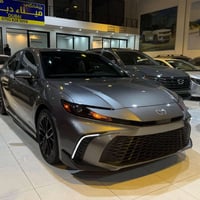 تويوتا كامري SE • كامري SE 2025 • كامري 2.5 • تويوتا 2025 • كامري هايب...