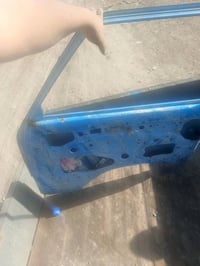 باب للبيع مال صفحه السكن بنجو قديم 96 95 الاستفسار على هذا الرقم٠٧٨٤٩١...