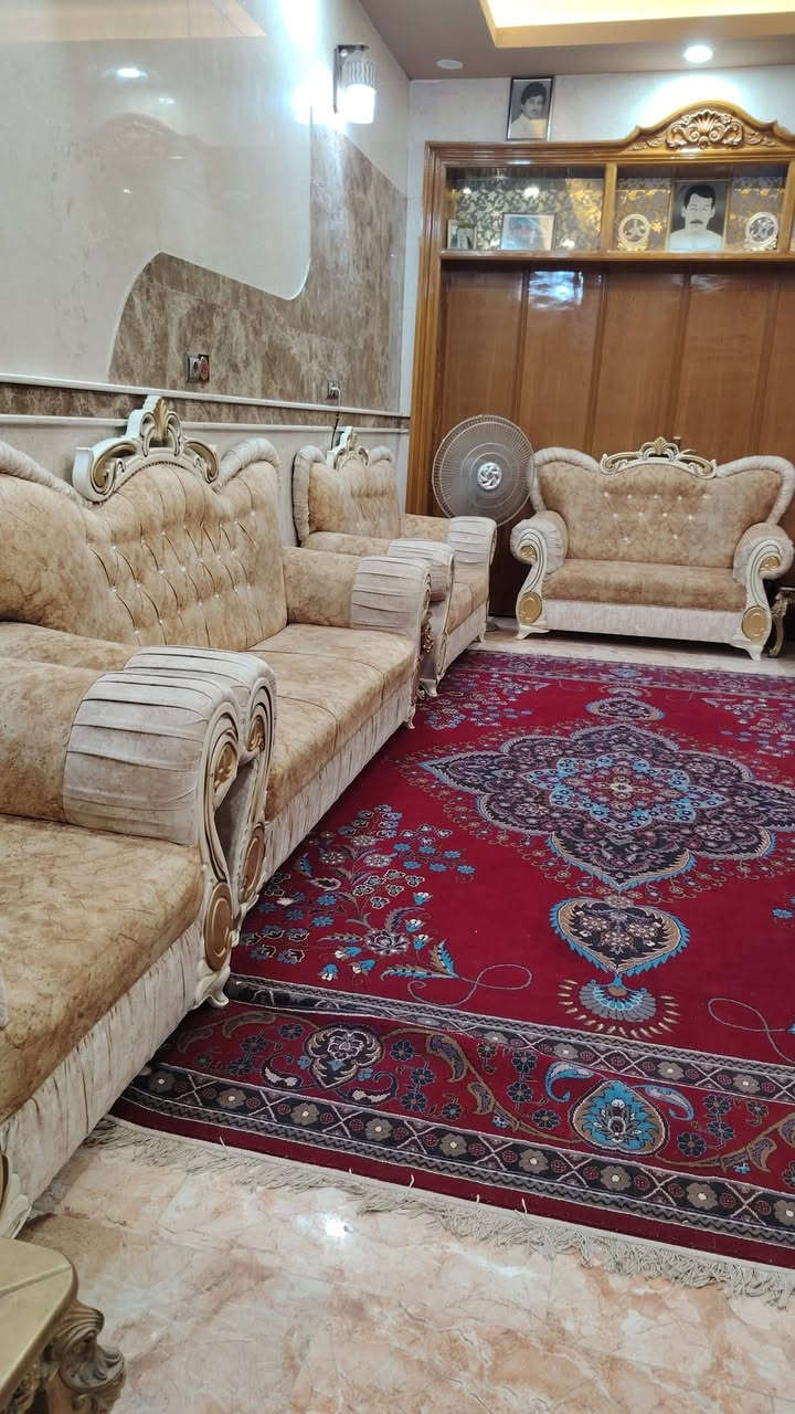 سلام عليكم لبيع تخم ونص جديد مكان نجف سعر 750رقم ***********
