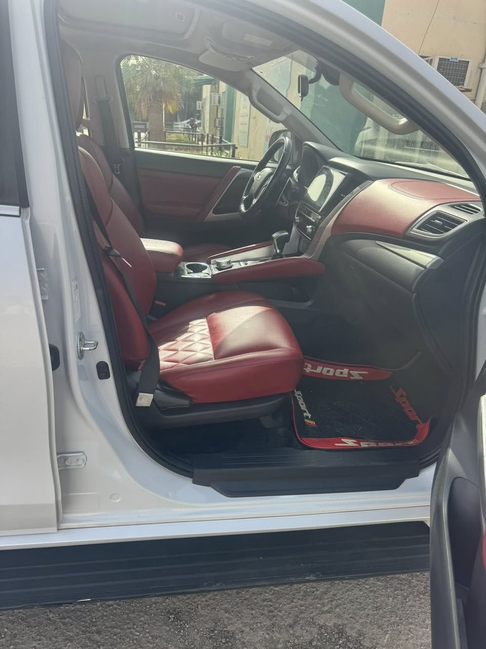 باجيرو سبورت موديل 20 مكفوله كفاله عامه تخم تاير جديد عارضه 235 ورقه وبيه مجال قليل موجوده بغداد حيور ***********
