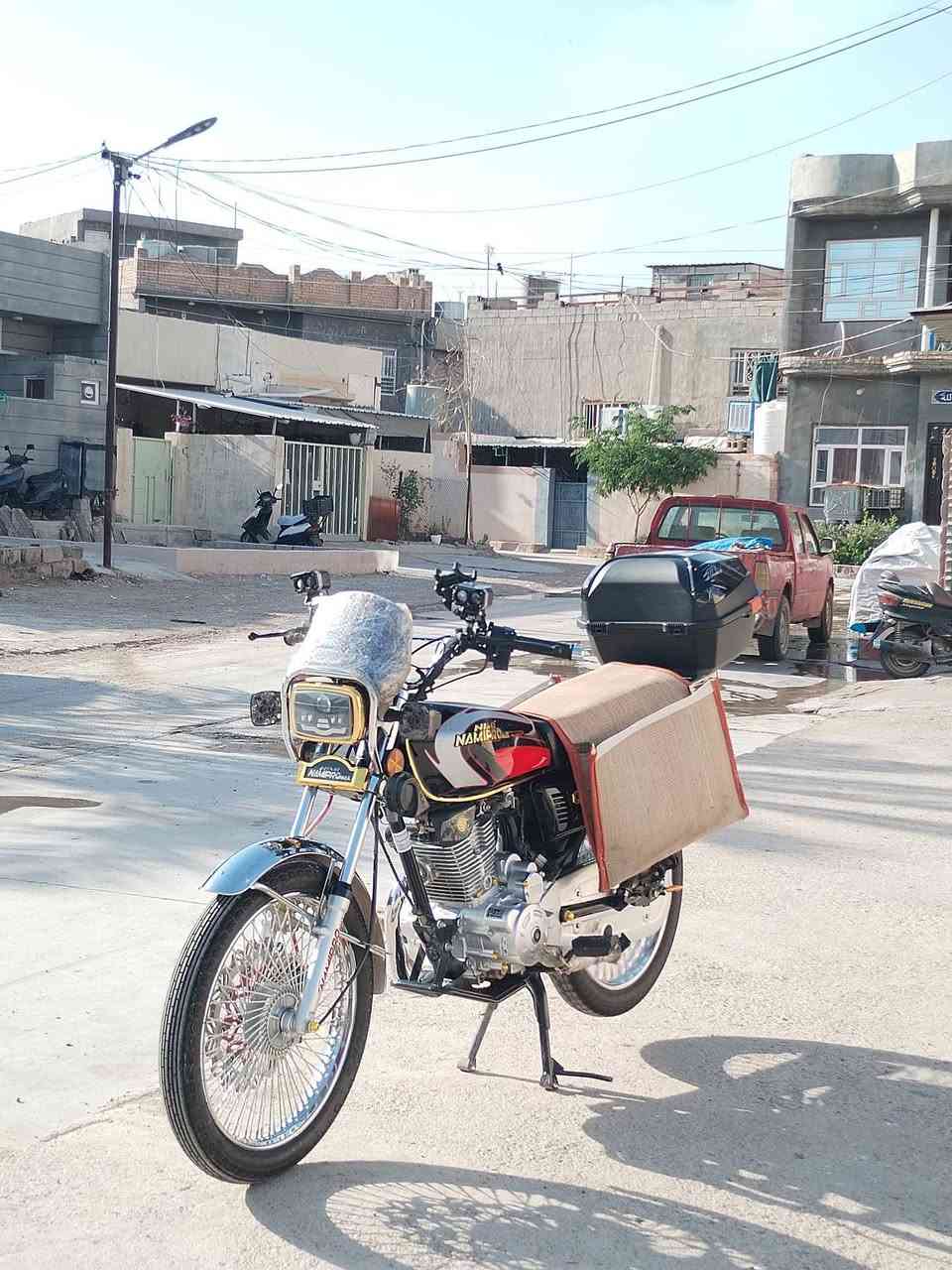 دراجة  نامي برو ماكس للبيع موديل 2025  صارلي شهرين  شاده   محرك 150  والسعر 725  المكان خانقين  ***********
