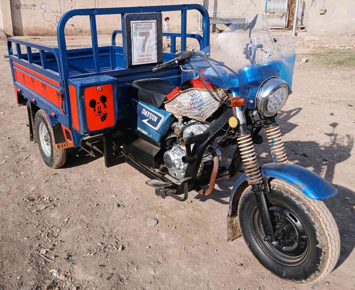 ستوتة دايوان للبيع موديل 2018رقم انكليزي جاهزة تحويل مباشرمكينة جديدة 2025السعر2350مليونين و350
العنوان الكوت شارع النفط شراي يتصل خاص مغلق 
موبايل ***********///***********
