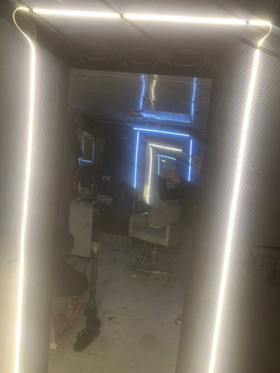 للبيع مراية وحدة مكان بغداد قيم وخذ متواجد خاص 💜💜


**إذا كنت صاحب هذا الإعلان وتريد حذفه لأي سبب، رجاءا أرسل رسالة إلى الدعم الفني**