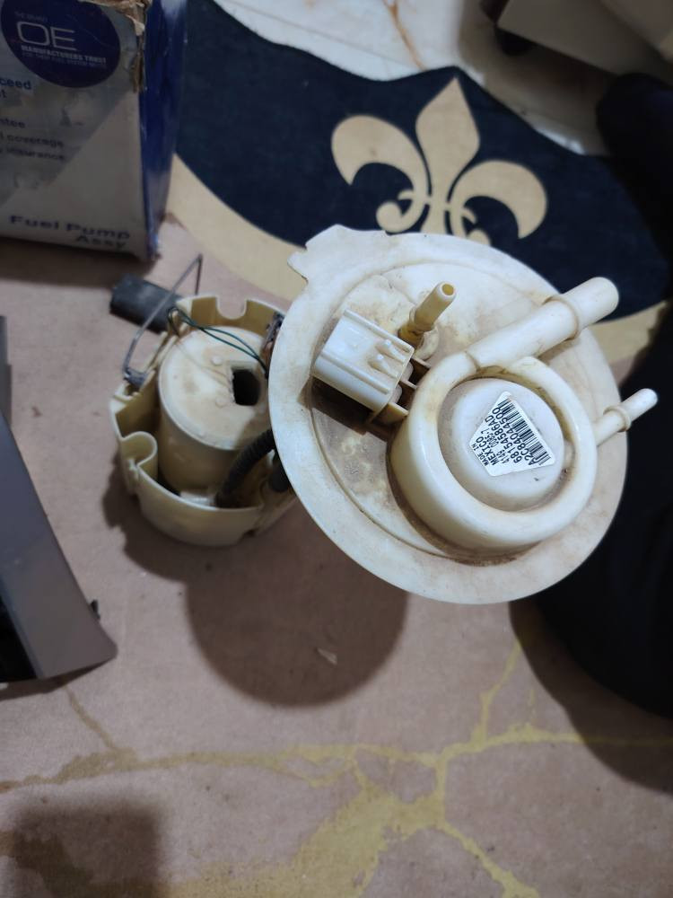 غراض فيت بم جيب عدد 2 للبيع 
شاشه اكسنت 
رقم الهاتف *********** عمارة, ميسان
