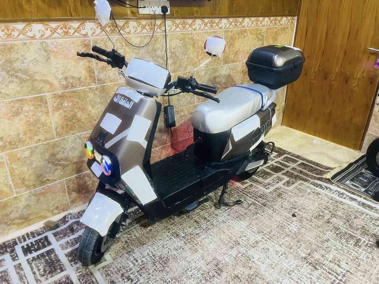 السلام عليكم                       يوجد دراجة شحن اباچي 318            6باتري ملف 2500 تشغيل عن بعد سويجين نضام R اي عطل يضهر عندك ب الشاشه  جوزه تطفي من الرئيسي جنطه دلفري بريكات هيدروكليد  
الستفسار خاص  سعر ٦٧٥.      و يرهم مراوس حسب  القناعه


**إذا كنت صاحب هذا الإعلان وتريد حذفه لأي سبب، رجاءا أرسل رسالة إلى الدعم الفني**