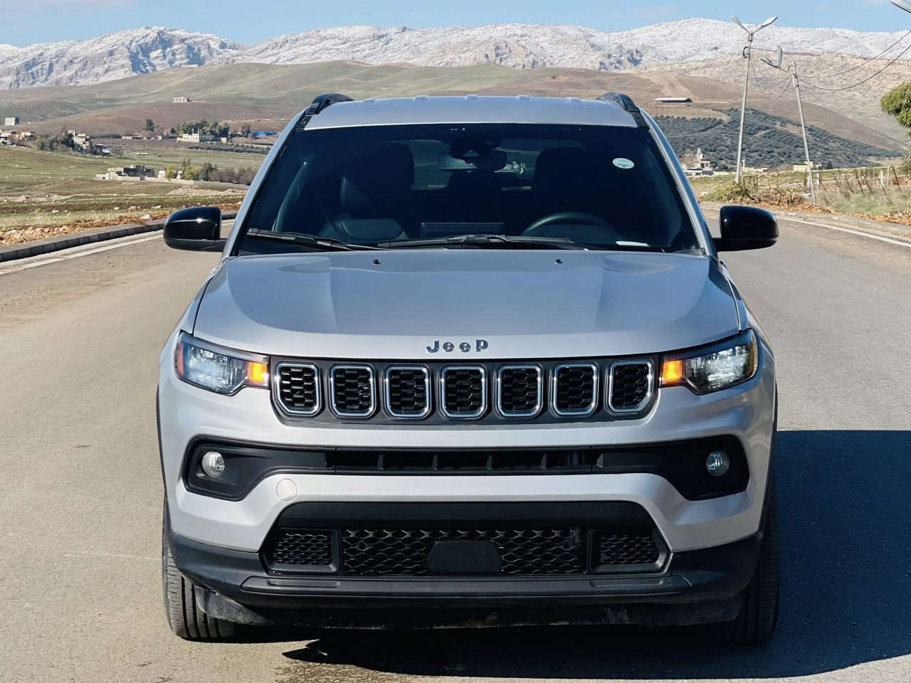 سلام عليكم        واتصاب. ***********📞
سلاو. جيب كومپاس موديل 2024
السعر 118$ومجال
سياره بدون دواخل و بدون ايرباك✅  
 بجم خلفي و امامي كبس          
سياره. مو عام صبغ بس ابيع عام 
شرط تترقيم شمالي 
مواصفات 
شاشه كبير 
كاميره 
فورويل 4X4 
ويل كروم 
كشنات جلد
بريك بصمة
رادار امامي
تحكم سترين
رادار جنابي…
                   واتصاب. ***********📞
