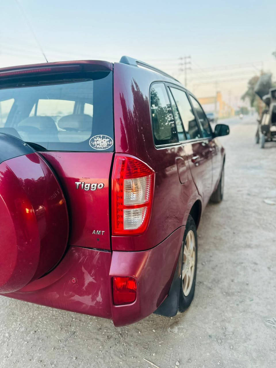 السلام عليكم 
تيكو 2013 مكفوله كفاله عامه من ضربه وتبديل وصبغ 
كير ومكينه كفاله 
حداديه جديده 
تبريد شغال ثلج 
كهربائيات كله شغاله
السياره جاهزه من كلشي رقم بابل 

مكاني بابل 
السعر 48 وبيه مجال 
اتصال /***********
