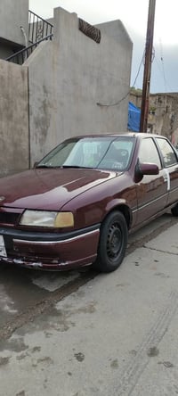 فيكترا • ١٩٩١ • محرك جديد