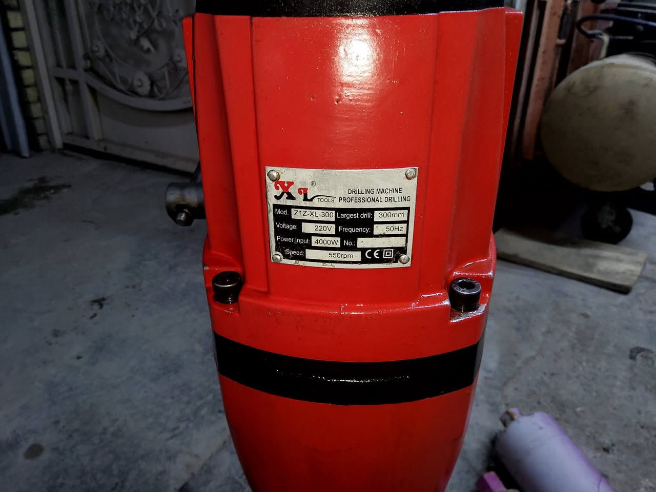 السلام عليكم .كور للبيع استعمال مرتين فقط نضيف جدا 300 الف مكاني بغداد الشعب .لايوجد توصيل للاسف .***********
