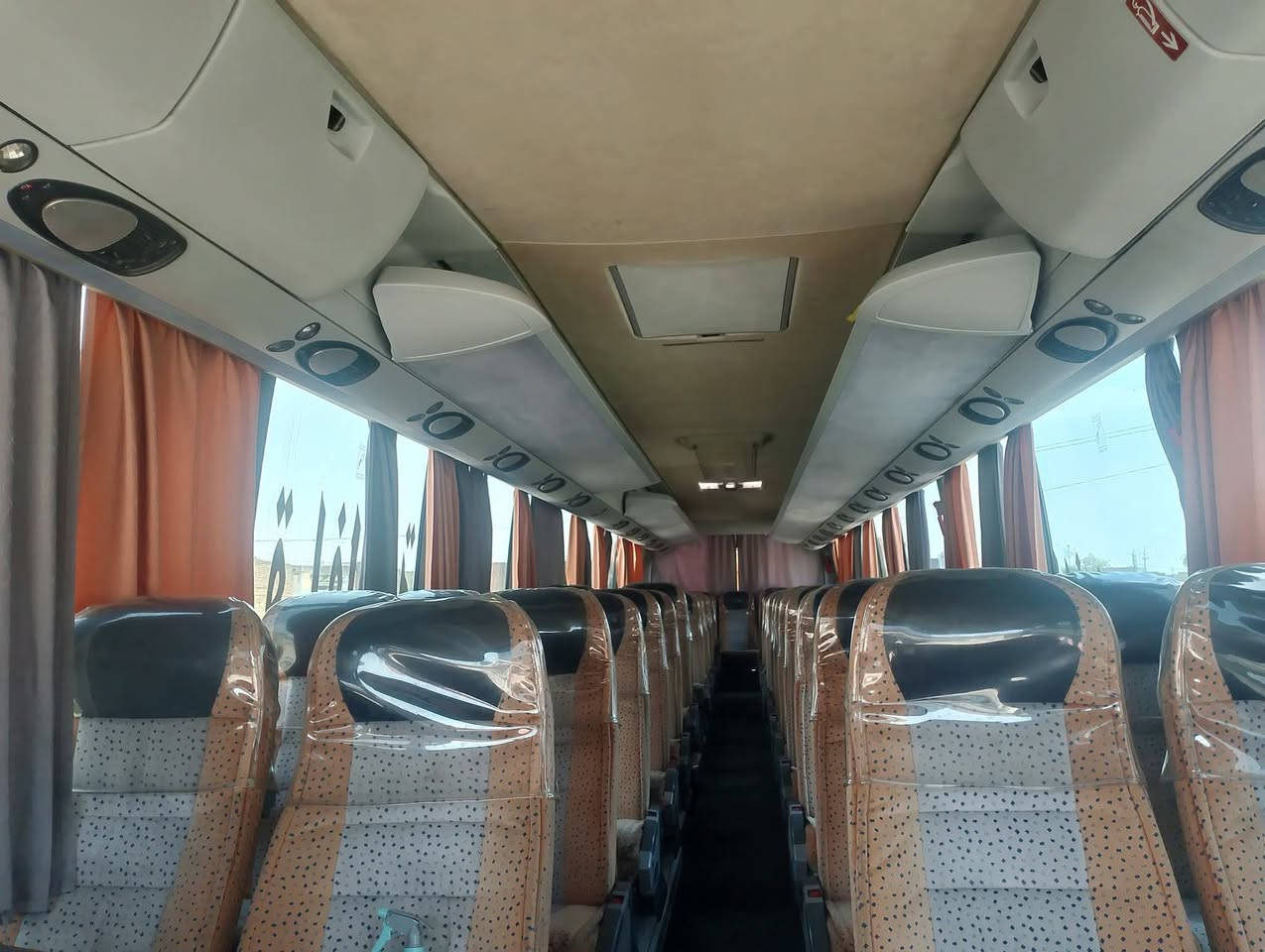 بسم الله الرحمن الرحيم
باص ام السيوف حجم 16 الماني
رقم بغداد اصولي 
تبريد ابو الزعانف 5 مراوح تخم تاير حداديةمكينة 6 اكسور كير اوتماتيك غسالة سيارة جاهزة خير من الله تشتغل عل السعودية
للأستفسار الاتصال على الارقام 
*********** حجي عامر
*********** واتساب
