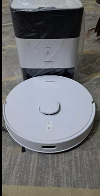 مكنسة روبوت • أجهزة منزلية