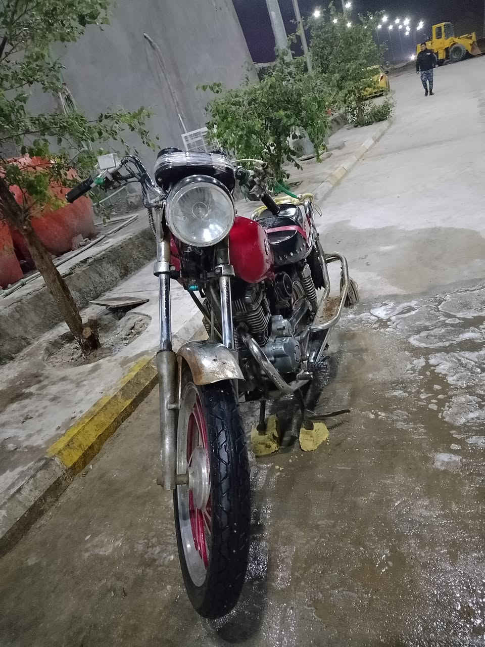 سلام عليكم.
دراجه للبيع مديل 2017
اوراق
السعر 400وبيها مجال 
العنوان ناصريه سيد دخيل 
للستفسار ***********
