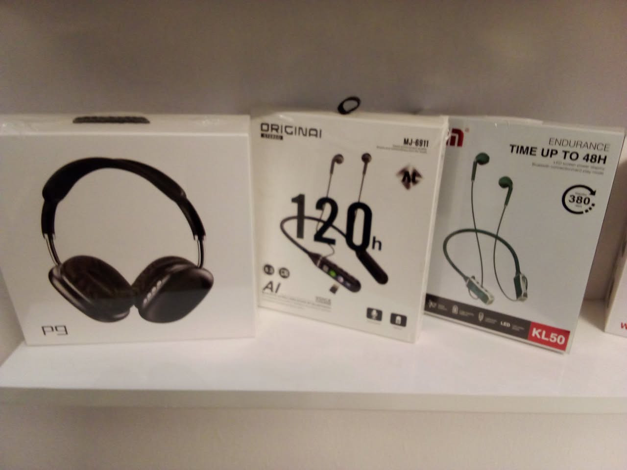 سماعات كيمنك،بلوتوث


**إذا كنت صاحب هذا الإعلان وتريد حذفه لأي سبب، رجاءا أرسل رسالة إلى الدعم الفني**