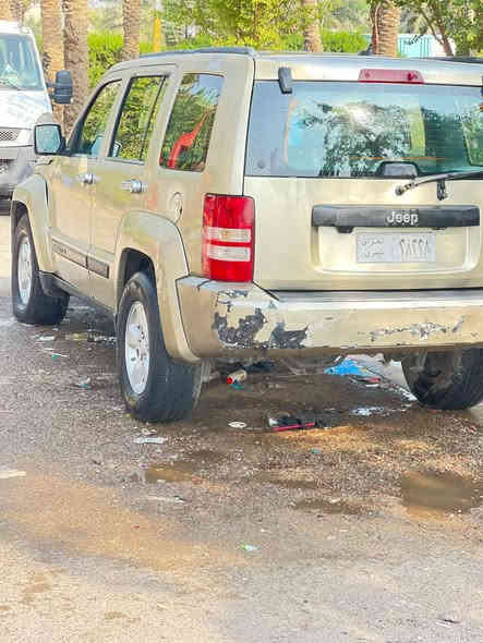 السلام عليكم جيب لبرتي 2009
كهربائيات كله شغالة محرك جديد مصارلي شهر من مبدلة بيه صفنه بالكير ب D رقم نينوى سنوية ساقطة السعر 52 وبيهة مجال بسيط
للاستفسار اكثر ***********
