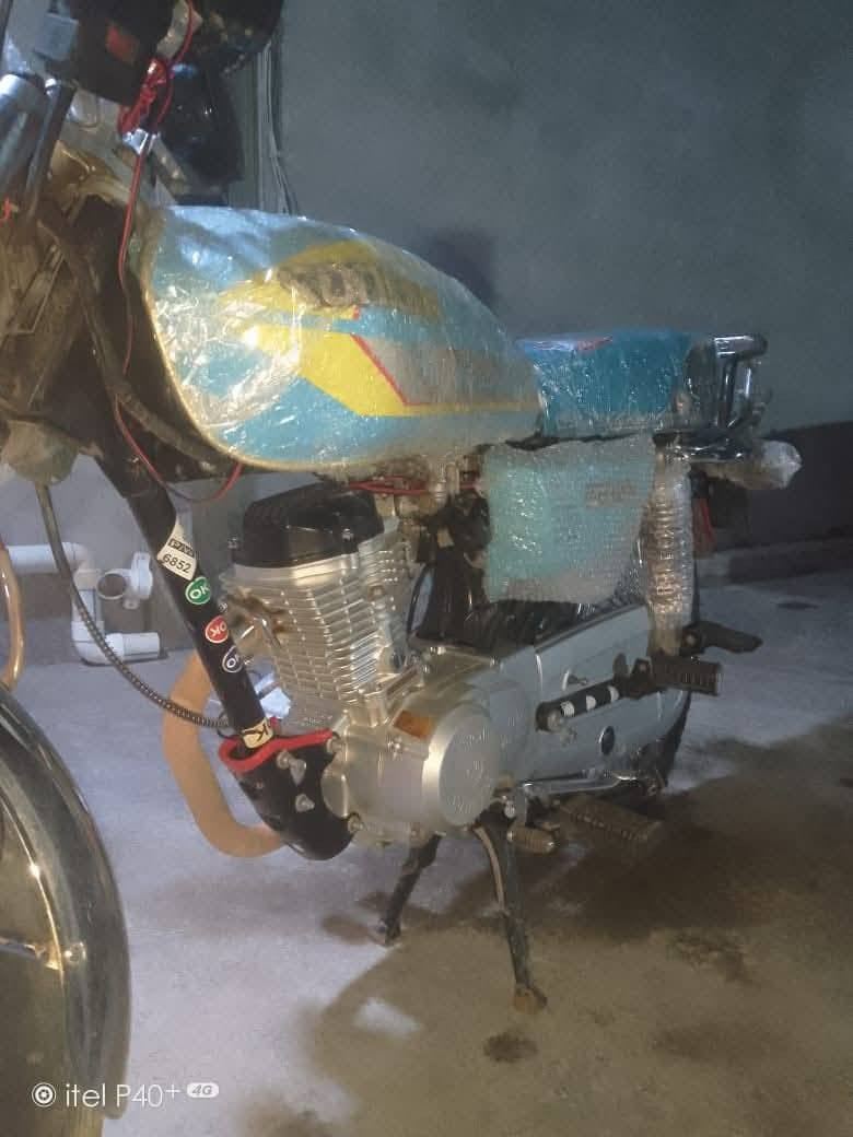 سلام عليكم دراجه تايكر 2024 عله وضع الشركه برغي ما مفتوح منها الدراجه شرط من كلشي مكفوله سعر 550وبيه مجال اللاسفسار ***********
