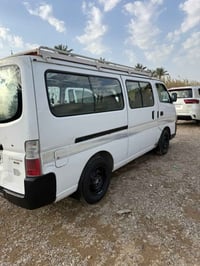 يورفان • ٢٠٠٩ • ١٢٨ الف