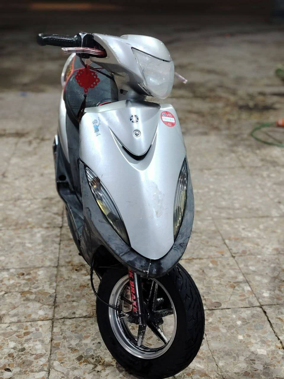 ماكس عدله للبيع الدراجه بلاديه كلها ومختمه ومكينه ما مفتوحه اجيب فيتر وافحص وبيها اغراض تزويد شوفه عينك الدراجه السعر 800 وبيها مجال قليل بس الشراي يتصل ***********
