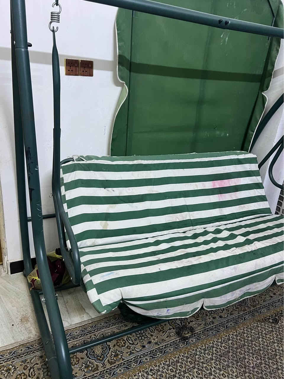 السلام عليكم مرجوحه نضيفه استعمال قليل بعده جديده مبيها اي شي السعر 150 وبيها مجال مكاني كربلاء حي العباس شراي تصل *********** كربلاء, العراق
