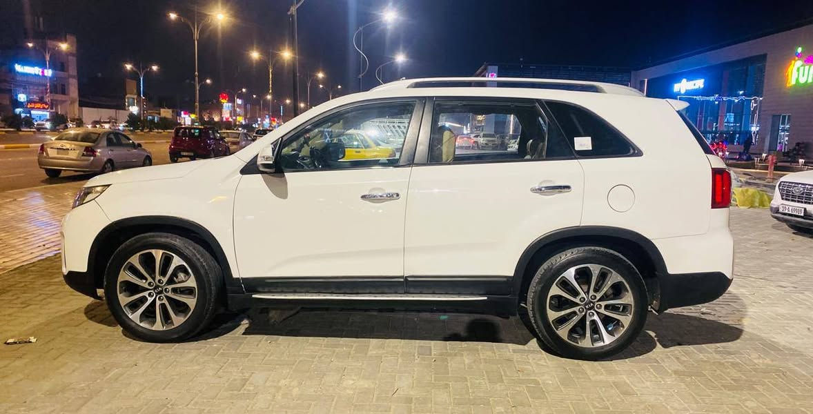 السعر163الاستفسار*********** كيه سورنتو 2013 شكل 15 خليجي بيهه باب السايق صبغ سونار مرفق بل منشور فول مواصفات واحد علا واحد بنرامه شاير بل مري مري شفط حساسات خلفيه اماميه 7راكب كشنات جلد كهربائيه 3بصمات بصمت ابواب بصمت تشغيل بصمت جنطه ويل كروم داخل بيجي مكينه 6 سلندر وكير مكفولات حداديه جديده تخم تاير تبريد 3 قطع ثلج السياره جديده وجاهزه بمعنه الكلمه رقم نكليزي مميز2323 وياهه سنويه 2030مكان السياره كربلاء
