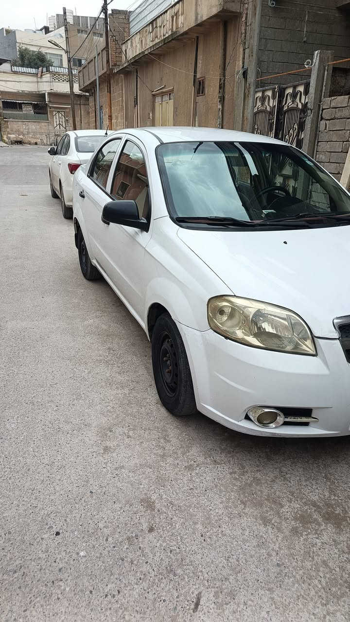 السلام عليكم 
اڤيو للبيع موديل 2011 محرك دبل رقم دهوك الجديد بيها جاملغ وبوند فقط كير ومحرك بحاله جيده مكاني موصل ايسر 
 سعرها ٧٥وبيها مجال شي بسيط 
للتواصل 
***********
