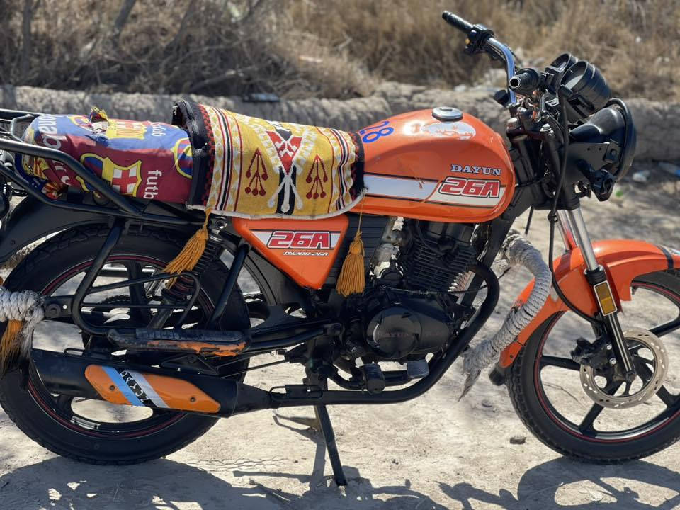 دايون نفخ كلك٢١نضيفه نقوصاتها بسيطه كشرها  نضيف كلجات جدد تايرات وباتري وكابريته جديده مكاني كربلاء طوريج  السعر 850 بيها مجال حك الجيه ***********@إشارة
