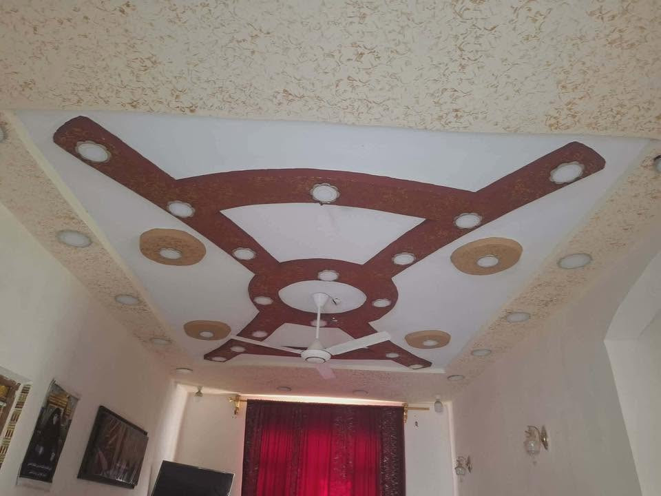 بيت للبيع معً محلات ٢ البيت قانون ١١٧مساحت البيت مع لمحلات ٩٠٠ مي وكهرباء موجوده كل لخدمات حتا مدرسه يمه وشارع تبليط موقع لحسن لعسكري قرب معمل تنانير  ولطاقه مال كهرباء سعر ١٣٠وقابل لتفاوض الالستفسار خاص


**إذا كنت صاحب هذا الإعلان وتريد حذفه لأي سبب، رجاءا أرسل رسالة إلى الدعم الفني**
