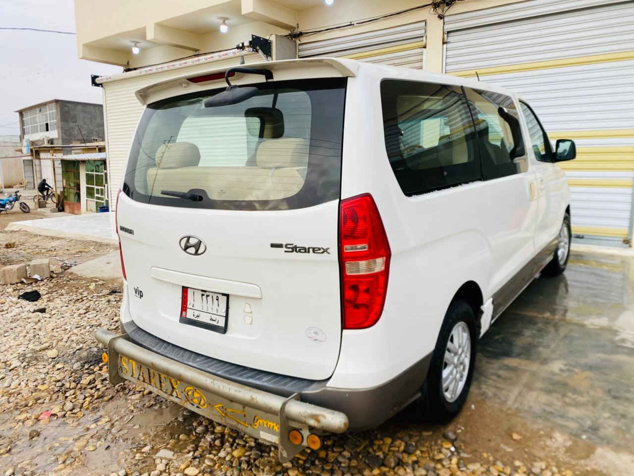 استاركس 2012
للبيع سياره مكفوله جديده 
مثل ماواضحه بالصور 
رقم السياره بغداد
السياره مكانها بغداد حي الوحده 
سيطرة الج 
للاستفسار هذا الارقام ‏‪0781 774 7099‬‏
***********
