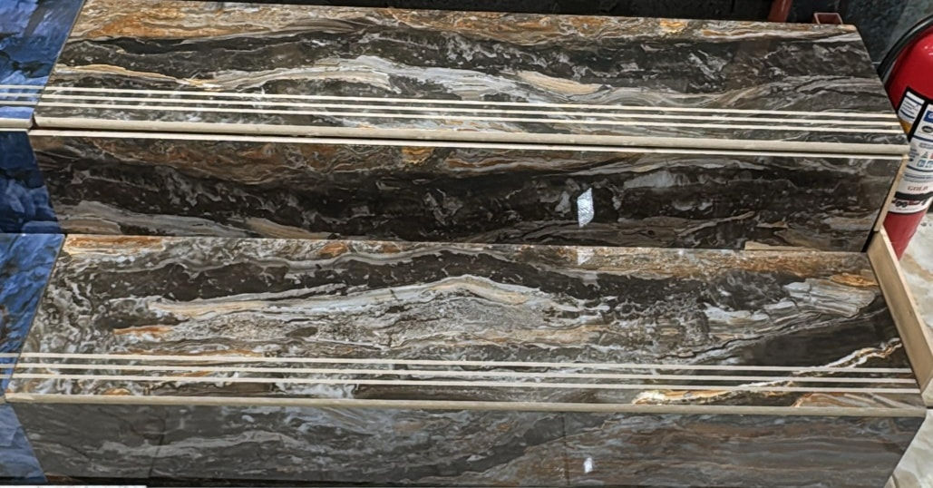 بايات بورسلين هندي ثقيل  ١٢ ملم
سيت بايه ومرايه 1,20 ثقيل 
السعر ٧٥٠٠ الف دينار
بغداد سريع الغزاليه قرب سيطره التبادل 
***********
***********
