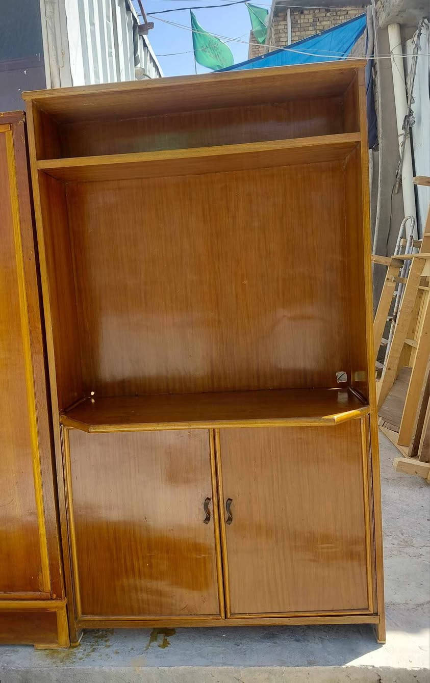 ميز زاويه 40
بوفيه 50
بوفيه 60
كنتور 160


**إذا كنت صاحب هذا الإعلان وتريد حذفه لأي سبب، رجاءا أرسل رسالة إلى الدعم الفني**