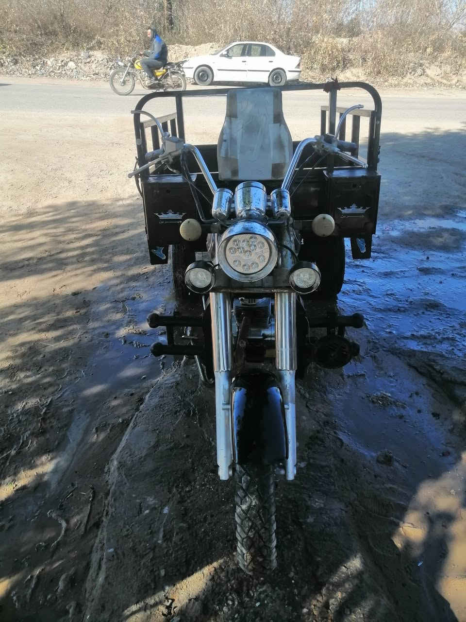 سلام عليكم ستوته امتي ار للبيع مديل 20 اكسن مقفل تواير خطه دراجه مكفوله ماناقصه شي مليون 650 وبيه مجال مكان كوفه رقمي ***********
