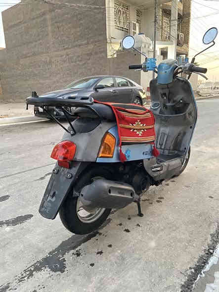 السلام عليكم ورحمة الله وبركاته من رخصه صاحب الكروب الادمن المحترم دراجه ماكس بوليسي للبيع الدراجه رمبه مكفوله ختم واحد 1️⃣ ويه المكينه كلها ختم واحد المكان كربلاء حي الميلاد السعر 750 وبيها مجال الرقم ***********
