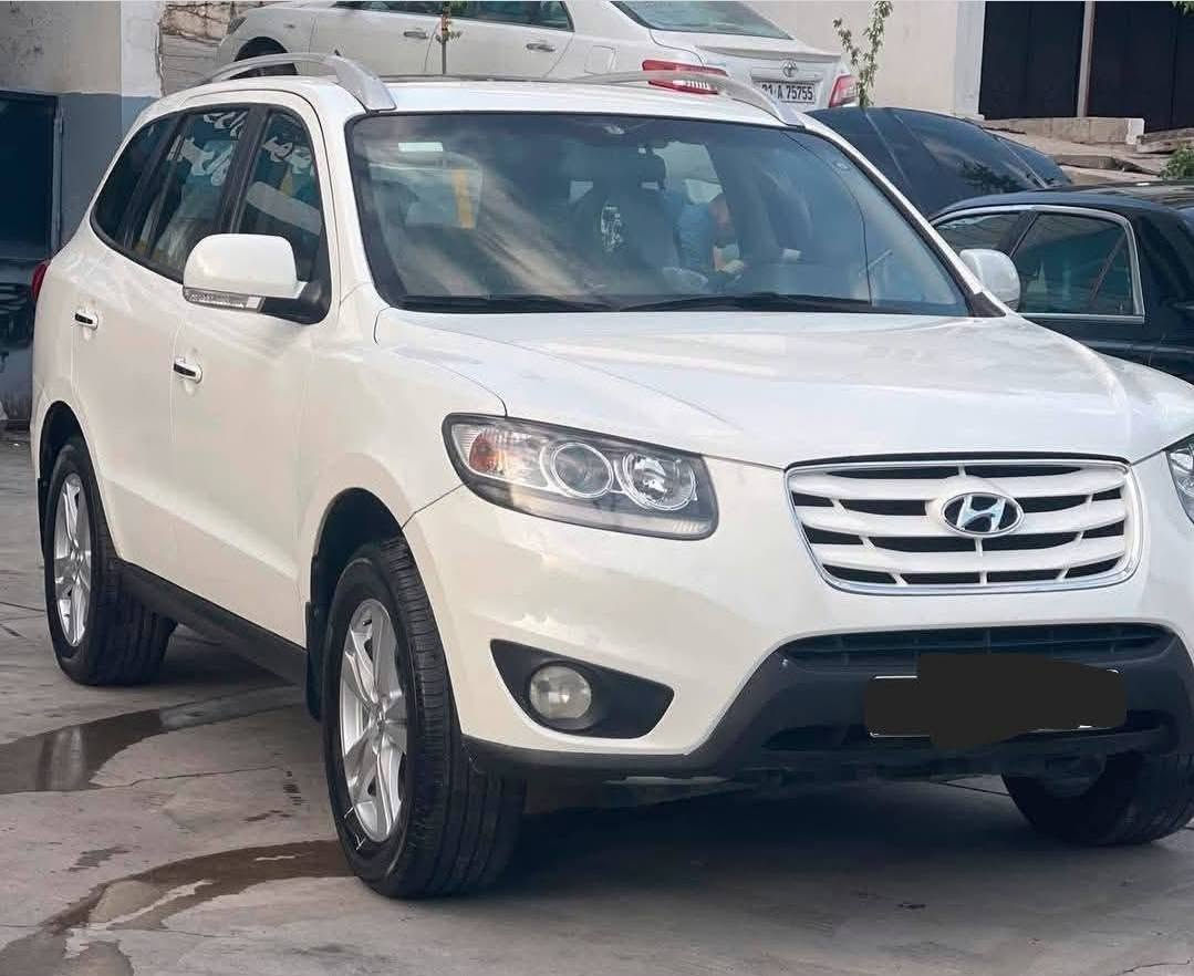 سنتافي 2011  خليجي بيدون صبغ سلايت 2 مكان صغير بارد رقم سليماني 
عنوان أربيل 
***********
97508891888 أربيل, العراق
