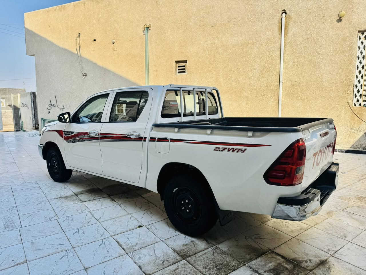 السلام عليكم تيوته 2025 رقم مثنئ دولي بسمي تحويل مباشر السياره مكفوله كفاله عامه لا شخط ولا رصعه اسبير ما نازل وضع الشركه السياره مدوشمه السعر 248 وبيه مجال لاستفسار *********** اليدور جديد ونضيف يتصل مكان السياره السماوه
