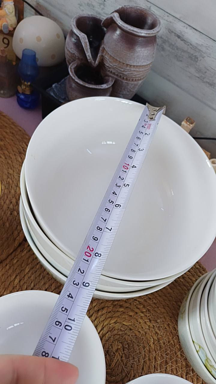 شكلها يقول حطوا فيني شي لذيذ بسرعة!
سفرة مرتبة = نفسية مرتاحة 😄✨"
مثارد بوهيمي عدد ٣ سعر القطعة ب٣٠٠٠
كاسات مرق وتشاريب عدد ٨ القطعة ب١٠٠٠ فقطط 
للحجز المراسلة على الخاص 
توصيل جميع محافظات العراق


**إذا كنت صاحب هذا الإعلان وتريد حذفه لأي سبب، رجاءا أرسل رسالة إلى الدعم الفني**