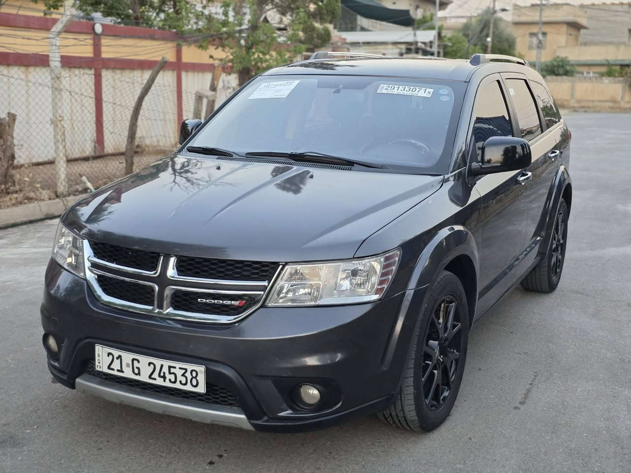 السعر 130
جورني
موديل 2016
محرك 6سلندر حجم 3600
فول مواصفات 7راكب كشنات جلد كهرب تحكمات
شاشة وكامرة 
ماشية 125
ضررها بوند وجاملغ بدون دواخل وشواصي
محرك كير تبريد كلو شرط سيارة جديدة 
سنويا هزة رقم جديد شرط تحويل ووكالة
مكان السياره موصل حي الجامعة 
***********
***********
